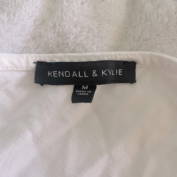Kendall & Kylie Long Sleeve White Top - Picture 4 of 5